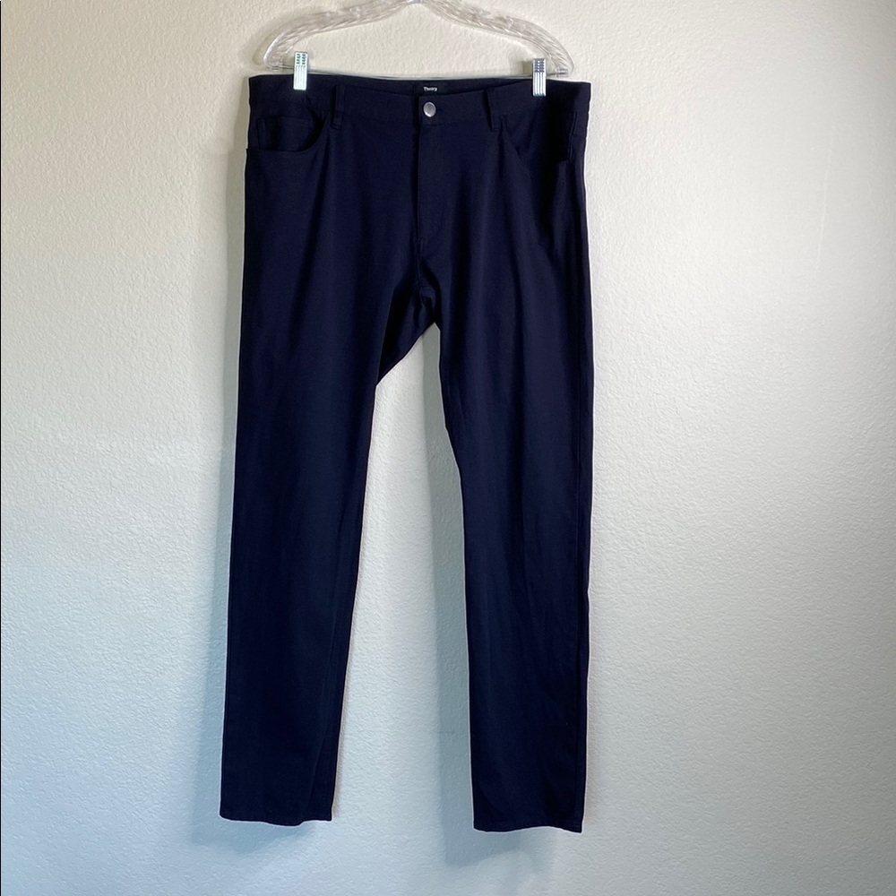Theory slacks men’s 36 navy skinny EUC